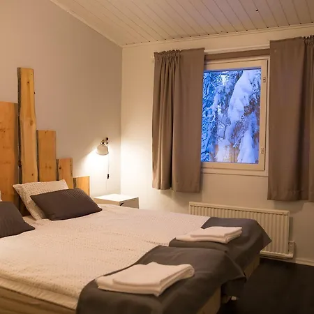Hotel Kuerkievari Kuerhotel Akaslompolo