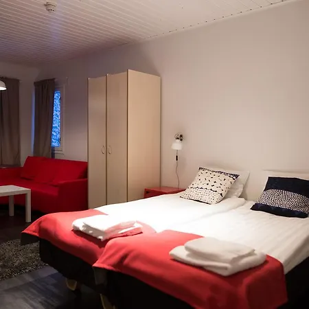 Отель Kuerkievari Kuerhotel