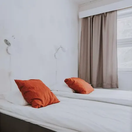 Kuerkievari Kuerhotel 2* Akaslompolo