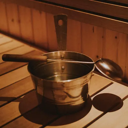 Kuerkievari Kuerhotel Отель Экясломполо